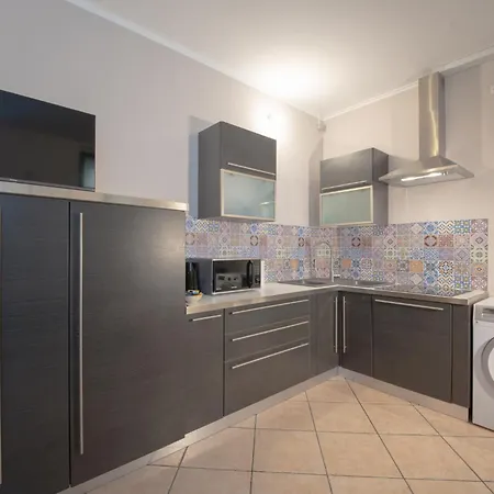 Apartment Appartamento Indipendente In Villa A Casalpusterlengo